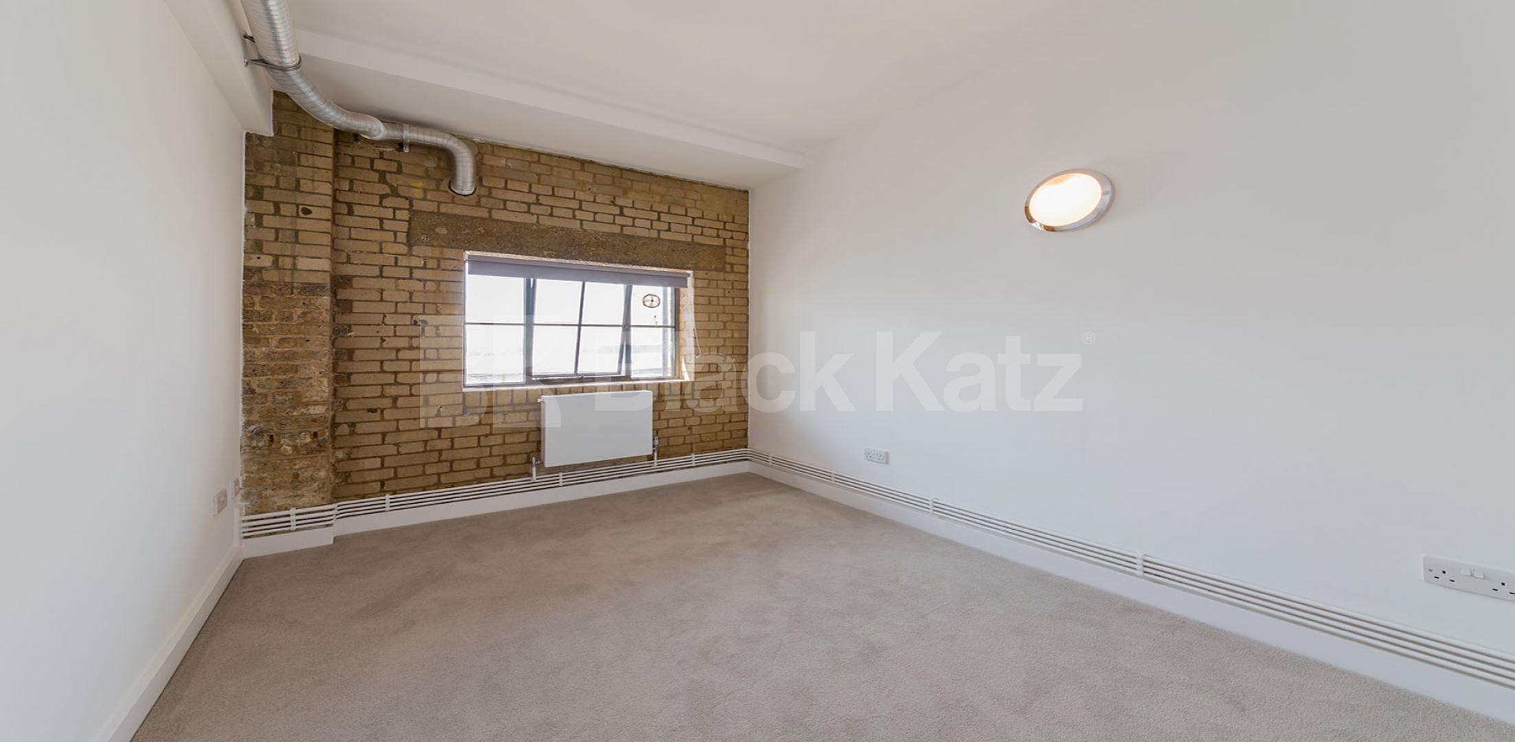 			NEW INSTRUCTION!, 3 Bedroom, 1 bath, 1 reception Apartment			 SPRINGFIELD HOUSE LOFTS-TYSSEN STREET, DALSTON E8